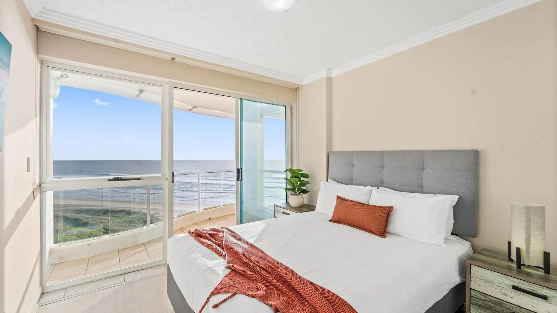 Apartman Penthouse Views With Private Rooftop Terrace Gold Coast Ausztrália